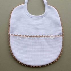 BABERO DE PIQUÉ